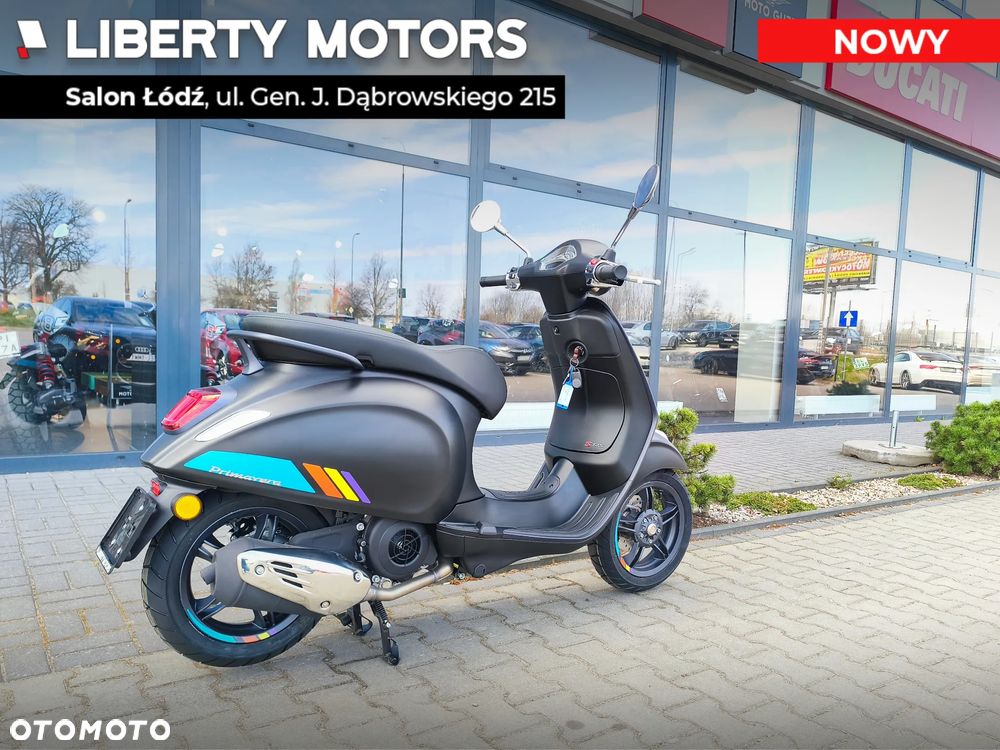 Vespa Primavera - 3