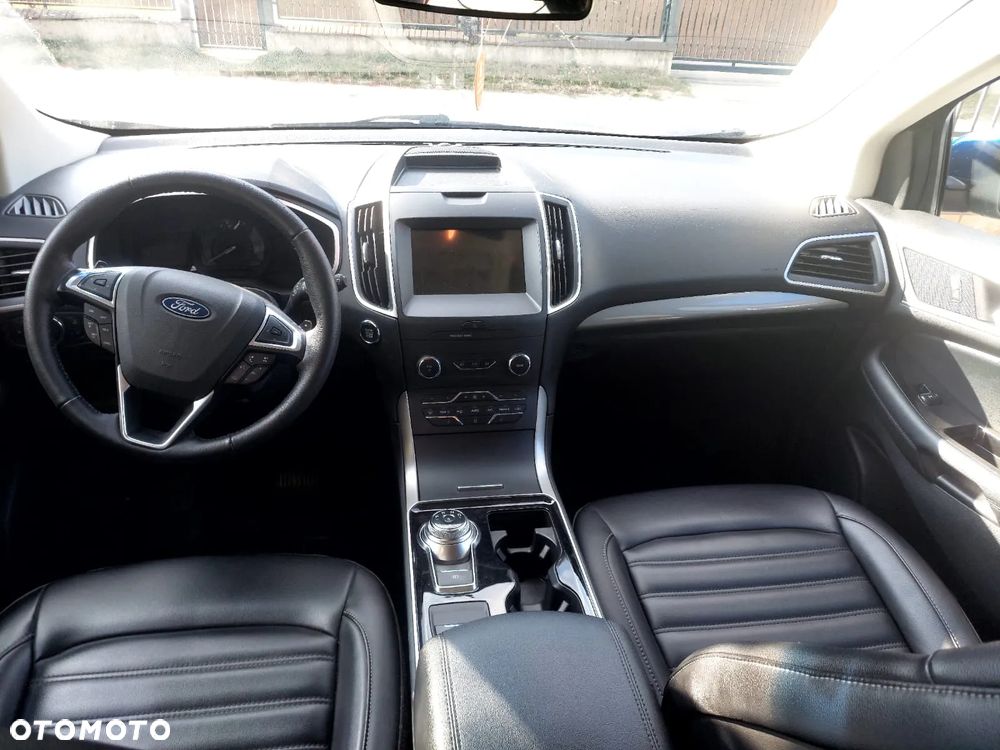 Ford Edge - 3