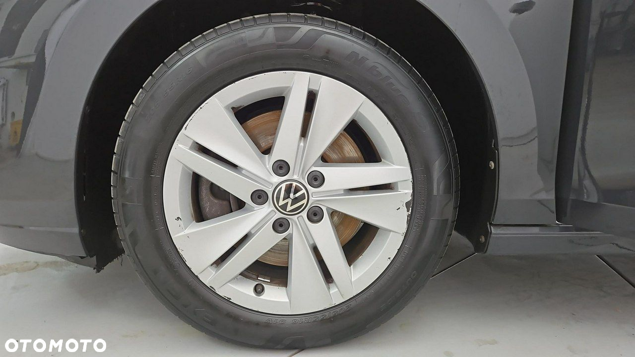 Volkswagen Golf VIII 2.0 TDI Life - 25