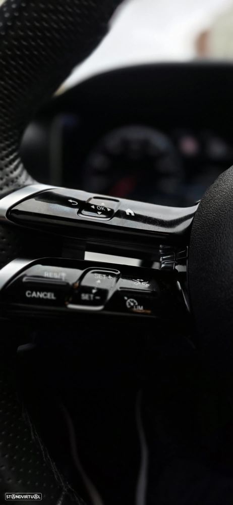Mercedes-Benz E 300 de AMG Line 4Matic - 36