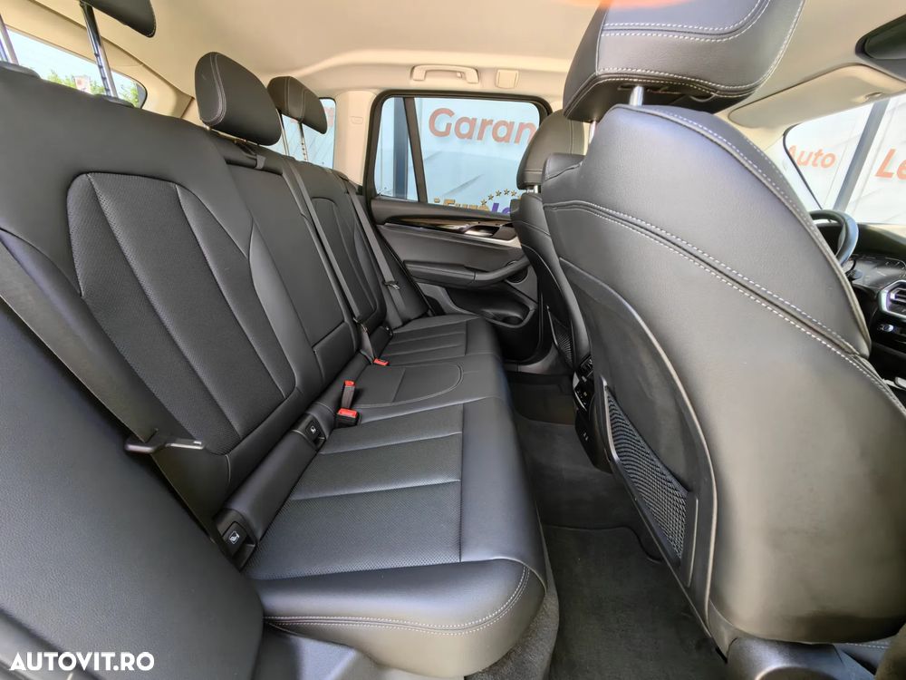 BMW X3 xDrive20d AT MHEV - 17