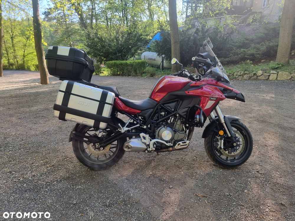 Benelli TRK 502 - 13