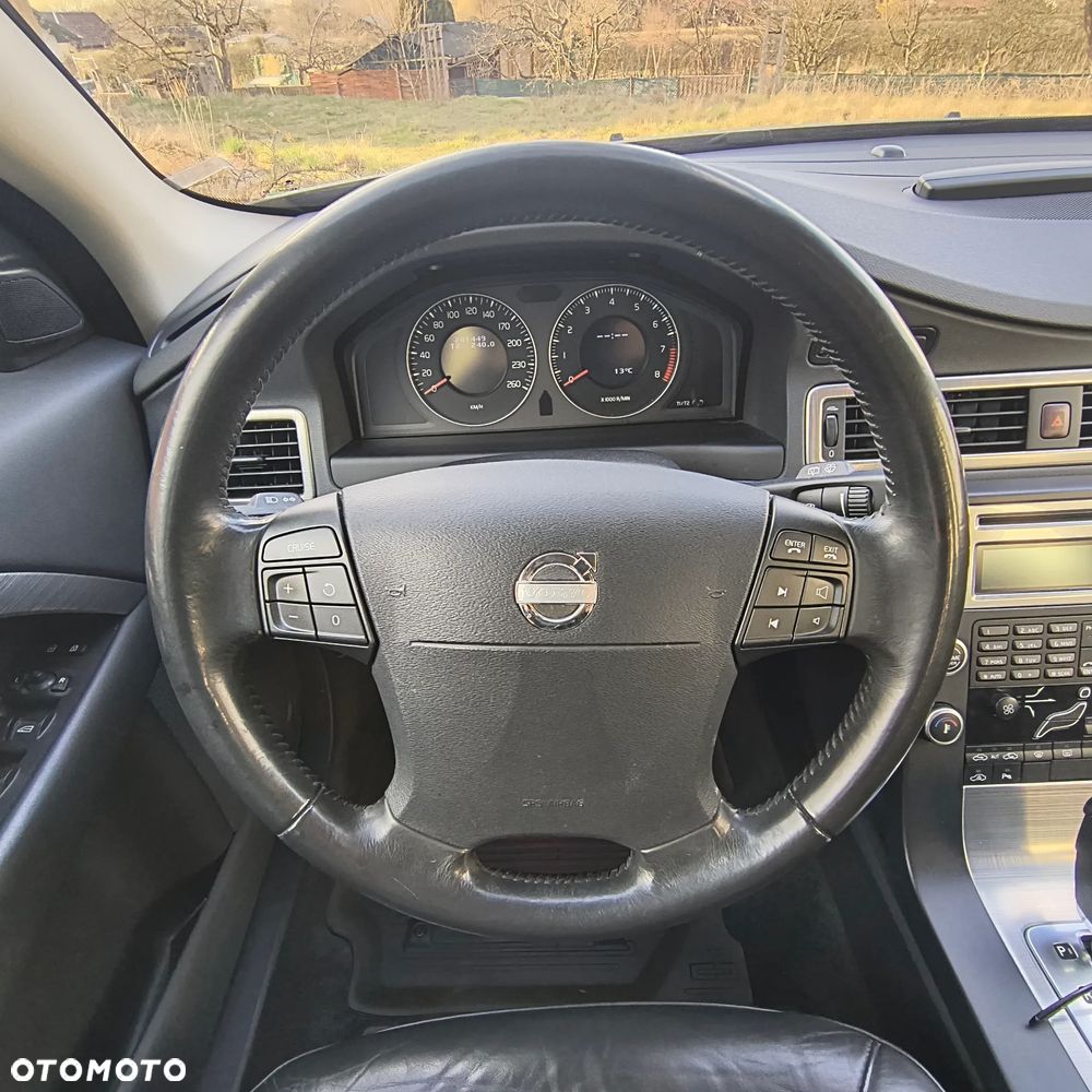 Volvo V70 - 8