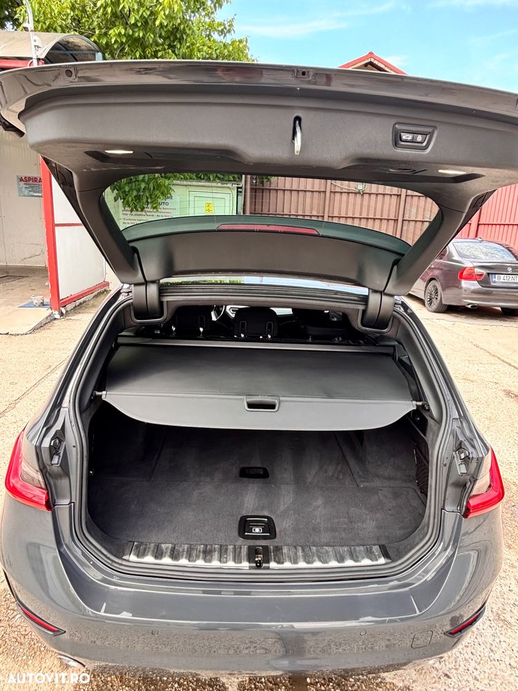 BMW Seria 3 320d Aut. - 5