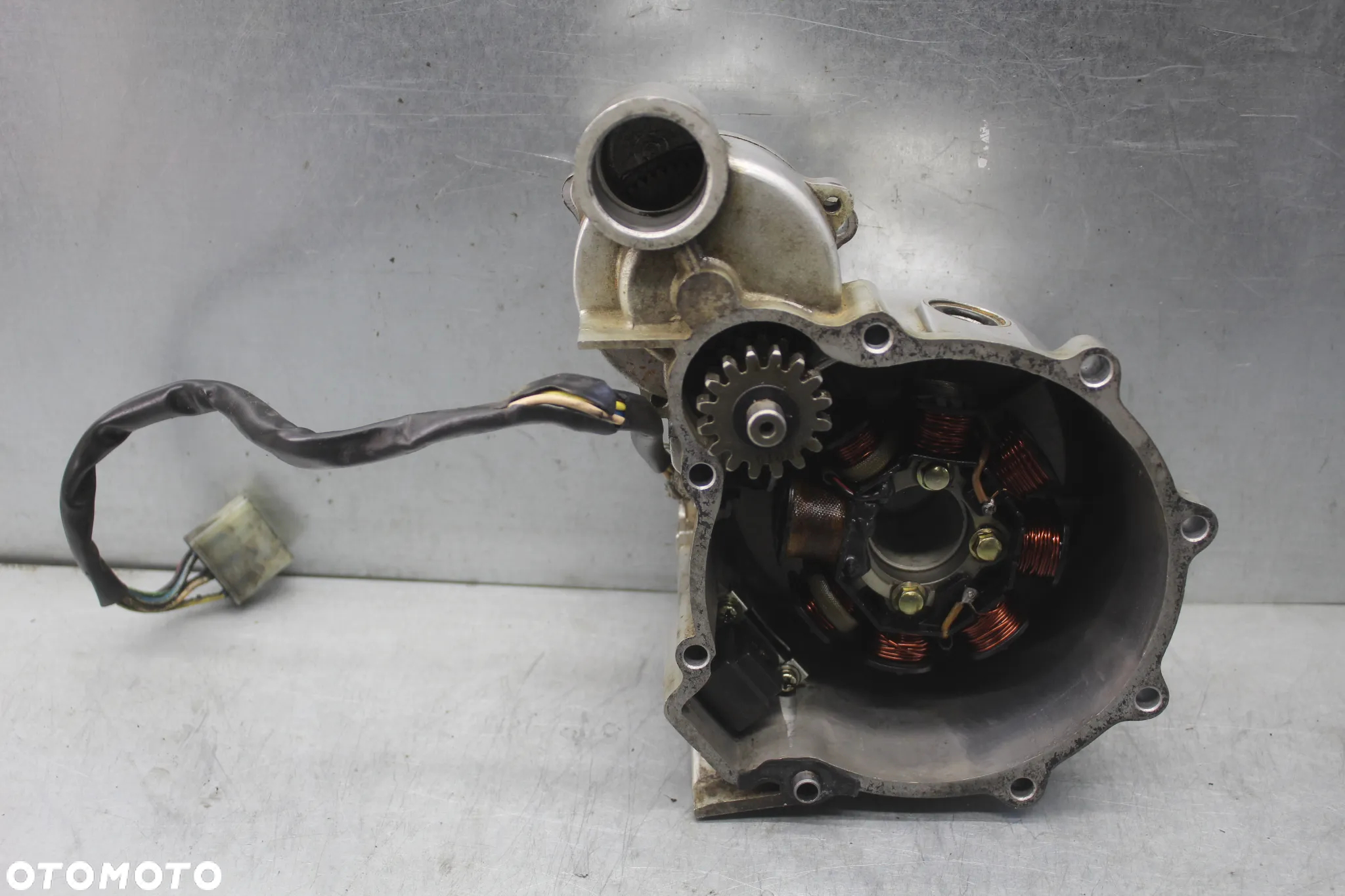 SYM XS 125 K Iskrownik impulsator stator dekiel pokrywa - 2