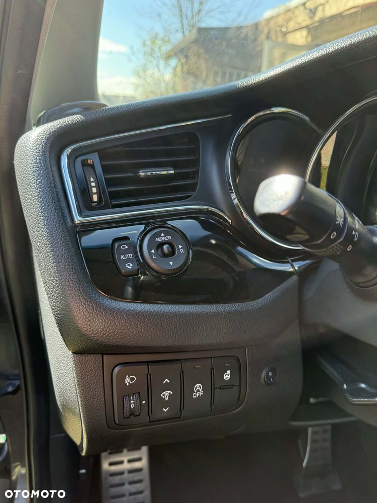 Kia Ceed 1.6 CRDi 136 ISG Platinum Edition - 25