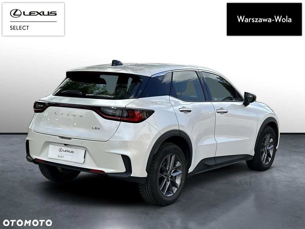 Lexus LBX 1.5 Hybrid - 7