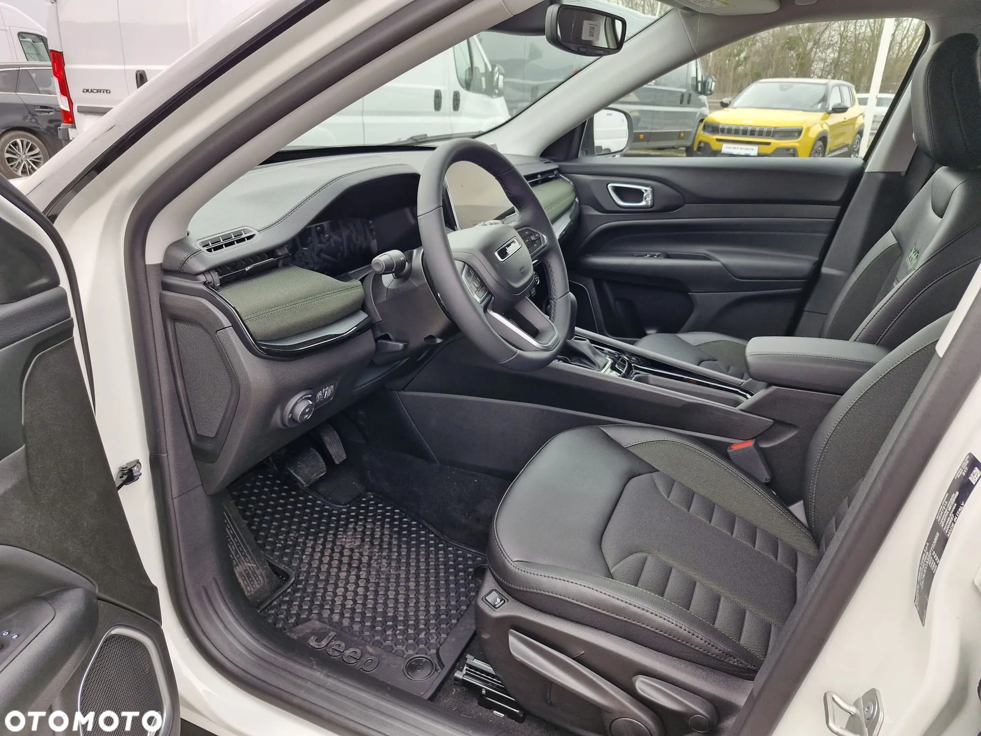 Jeep Compass 1.5 T4 mHEV Upland FWD S&S DCT - 6