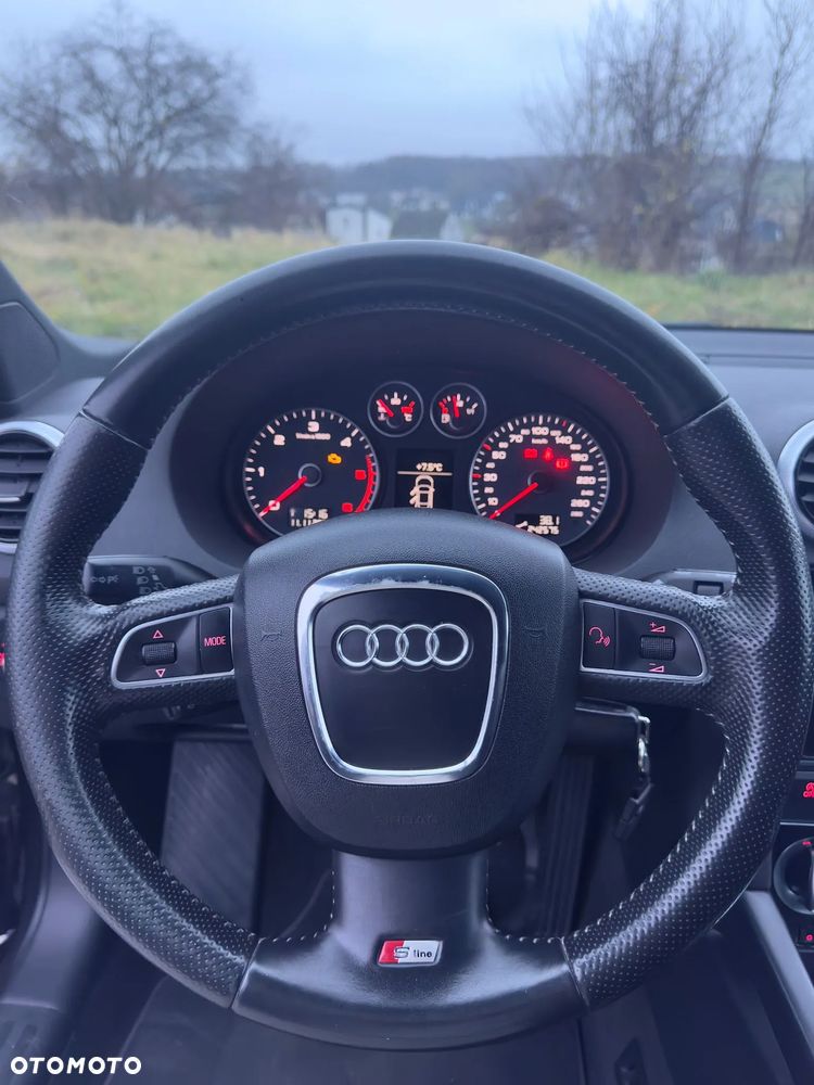 Audi A3 Sportback 2.0 TDI DPF quattro S line Sportpaket - 12