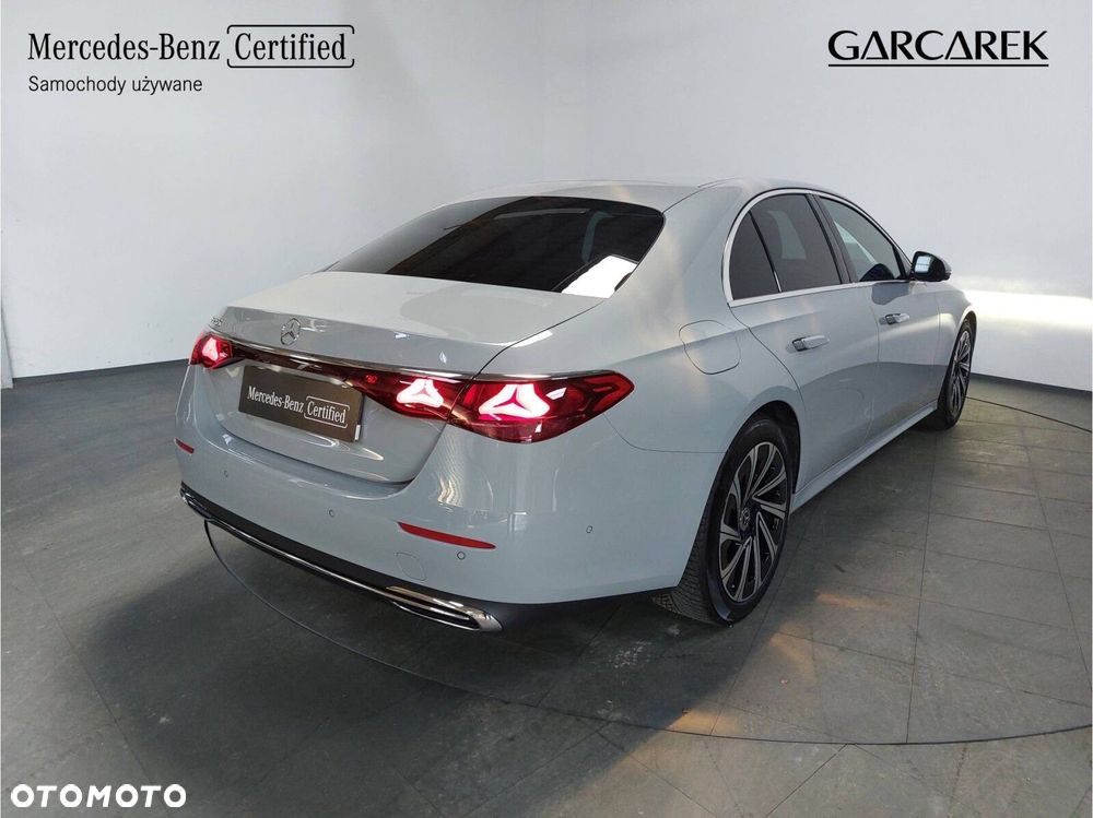Mercedes-Benz Klasa E - 6