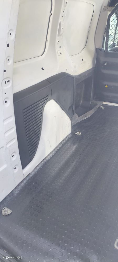 Citroën BERLINGO 1.6HDI LONGA 3 LUG - 17