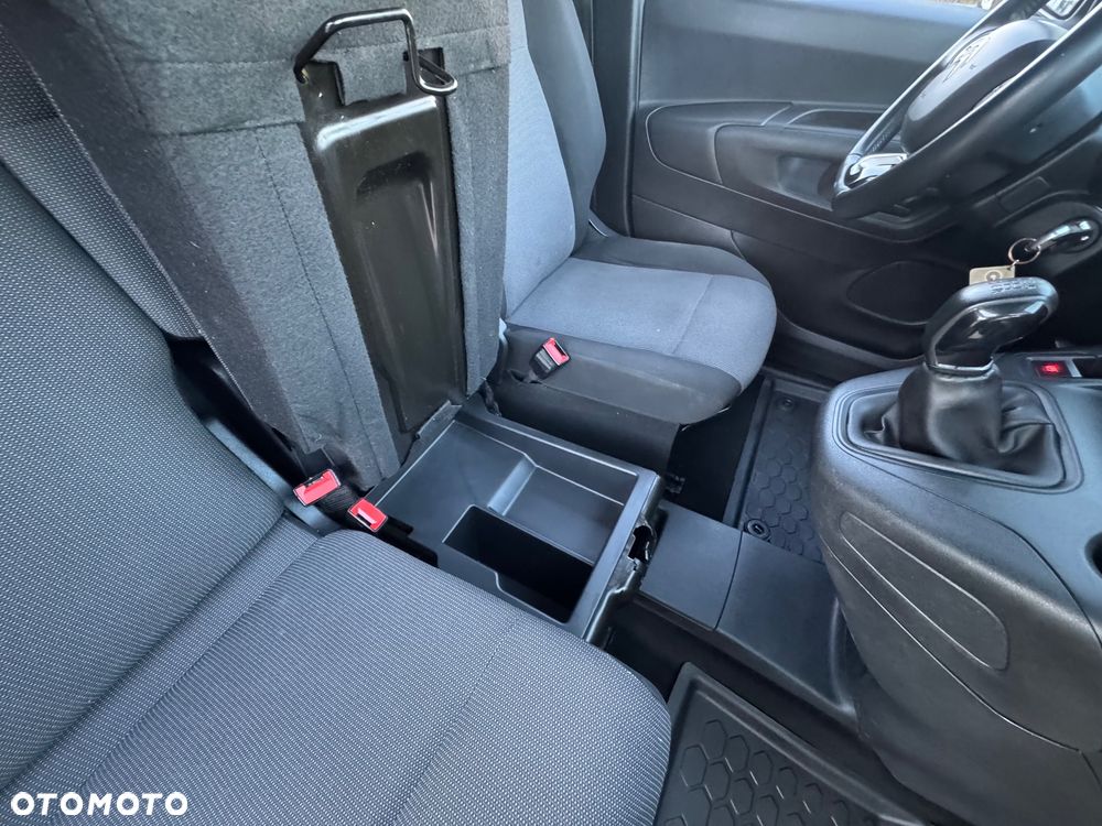 Citroën BERLINGO - 36
