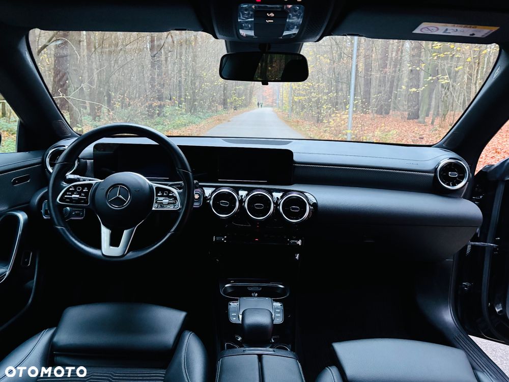 Mercedes-Benz CLA - 9