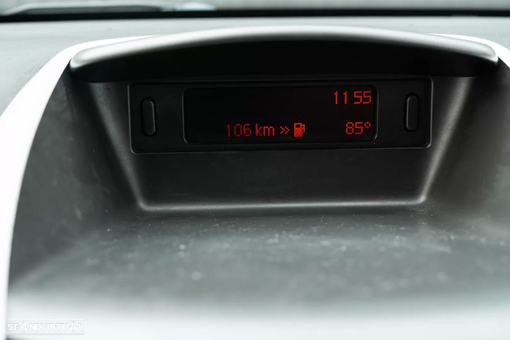 Peugeot 206+ 1.1 Urban - 18