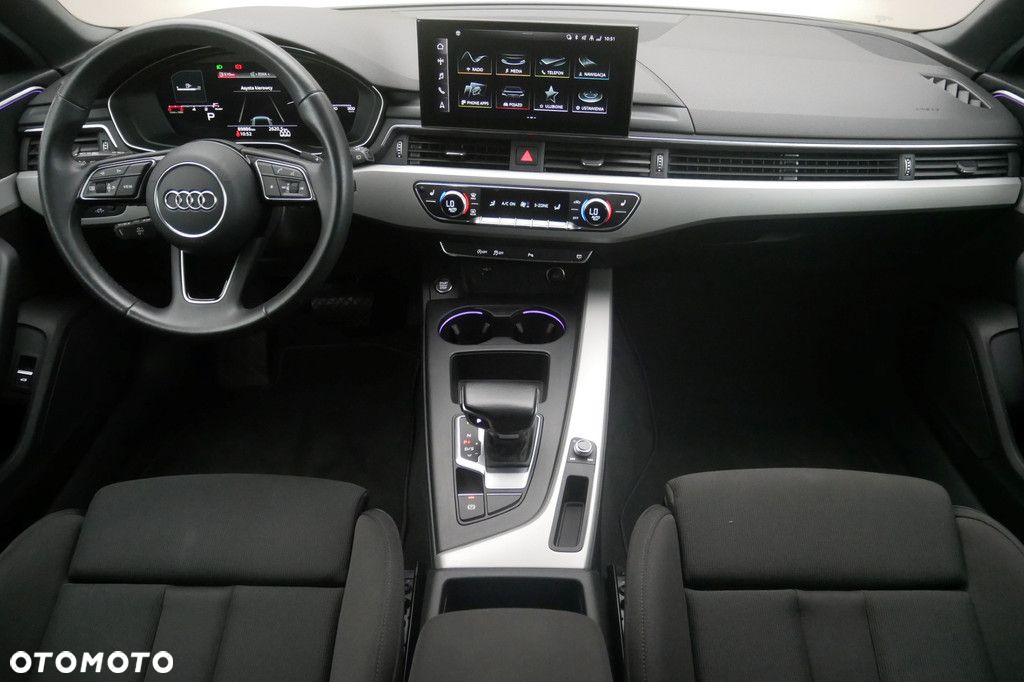 Audi A4 - 8