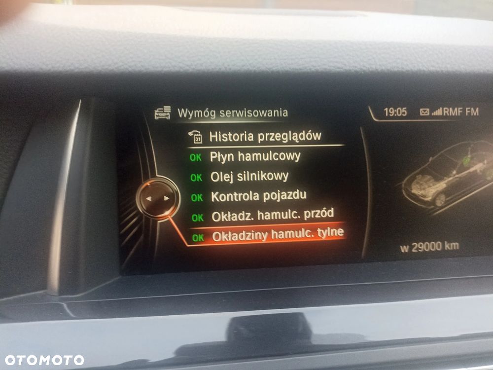 BMW Seria 5 520d - 15