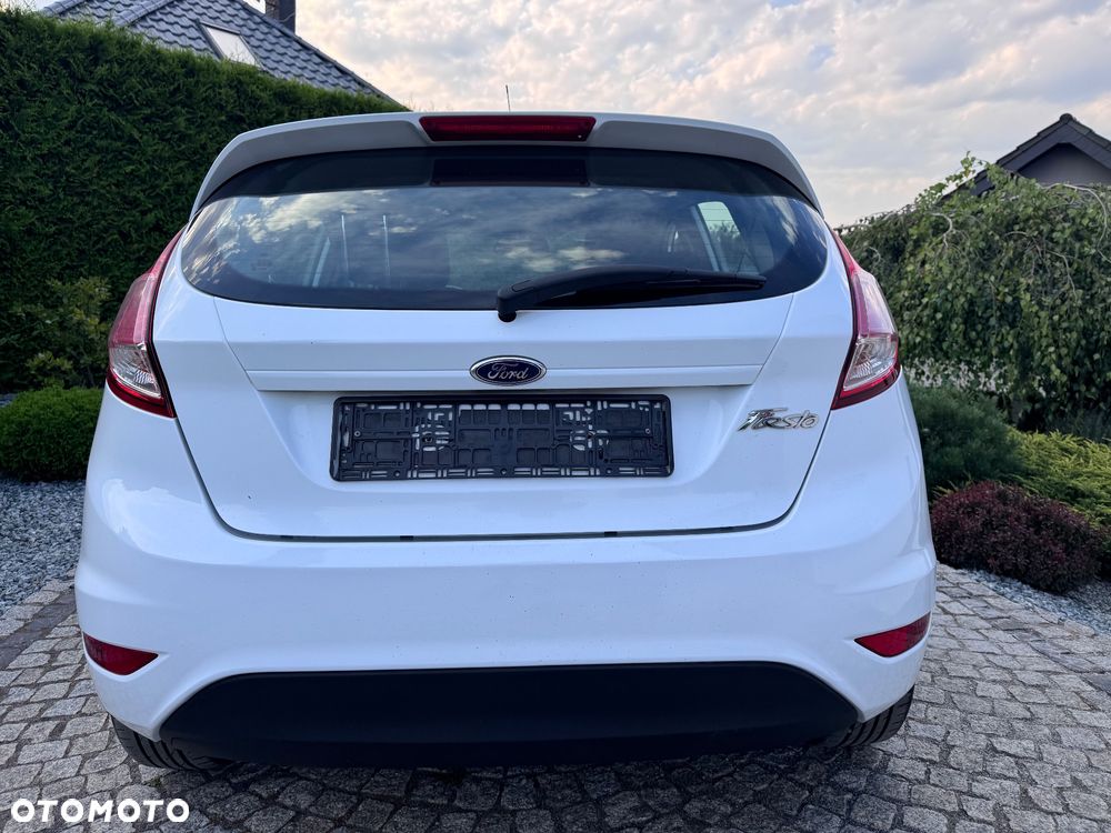 Ford Fiesta - 17