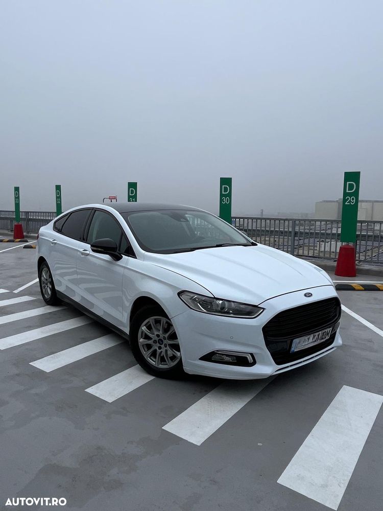 Ford Mondeo 2.0 TDCi Powershift - 1