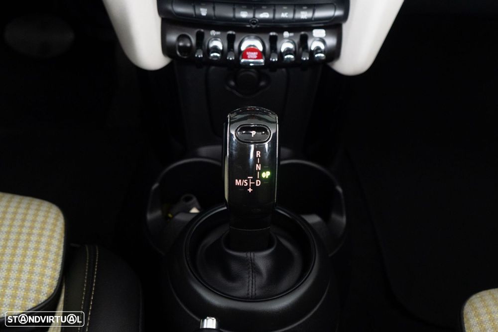 MINI Cabrio Cooper Auto - 24