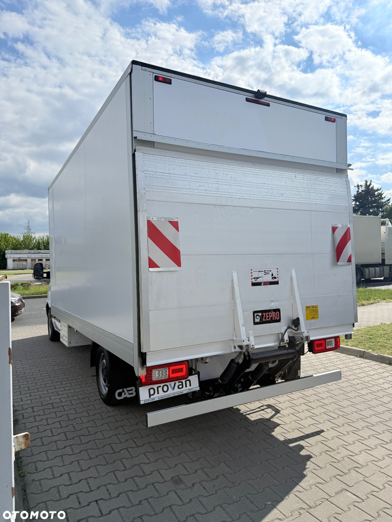 Mercedes-Benz SPRINTER 316 CDI AUTOMAT KONTENER 8ep CHŁODNIA / MROŹNIA WINDA - 22