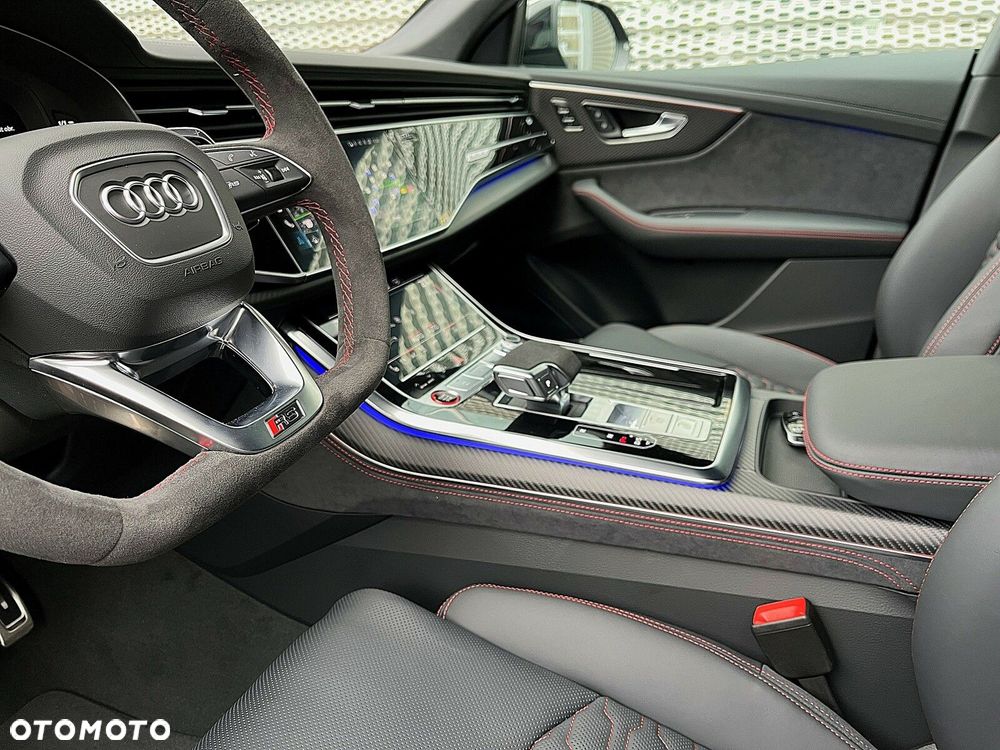 Audi RS Q8 - 20