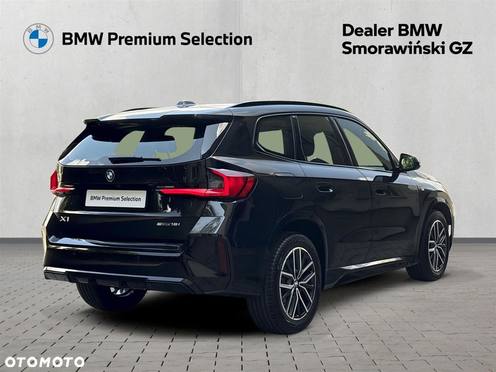 BMW X1 sDrive18i - 26