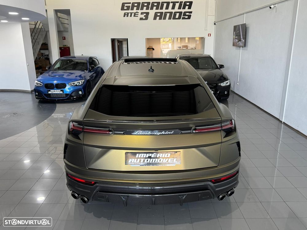 Lamborghini Urus 4.0 V8 - 8