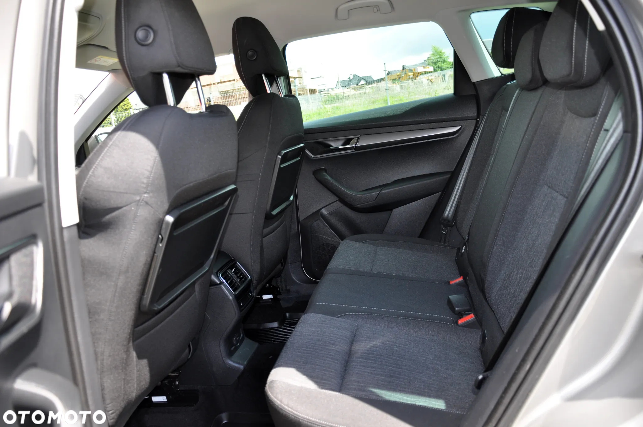 Skoda Karoq 2.0 TDI SCR 4x4 Style DSG - 27