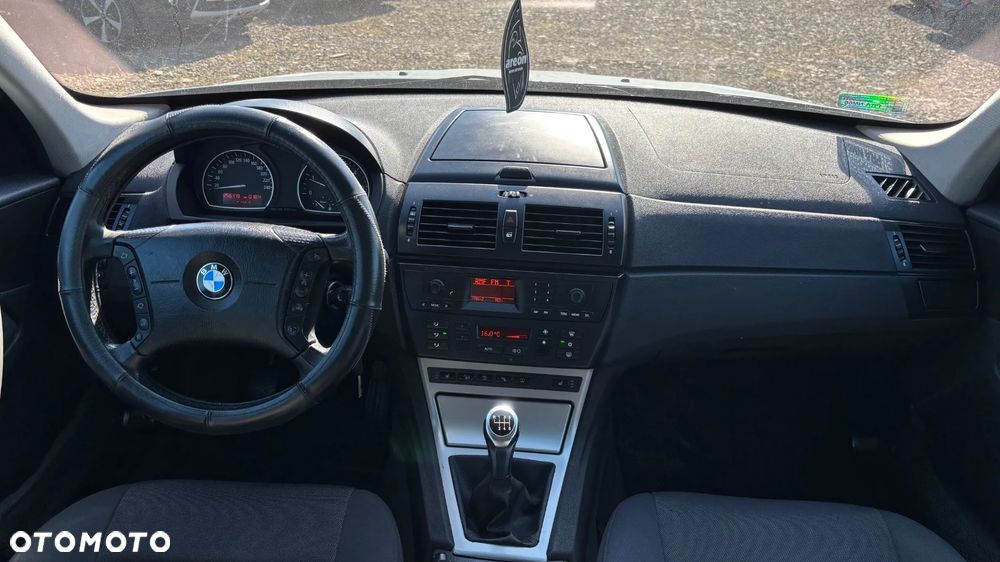 BMW X3 2.0d - 16