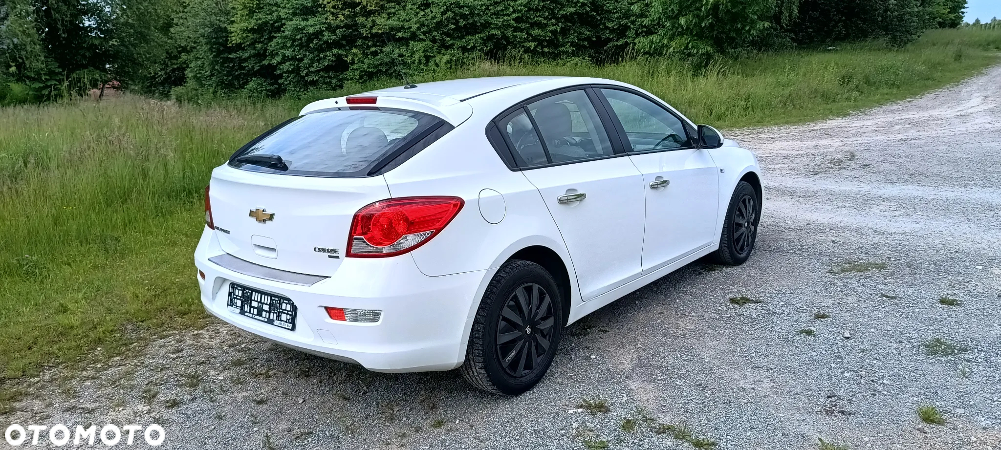 Chevrolet Cruze 1.6 LS+ - 5