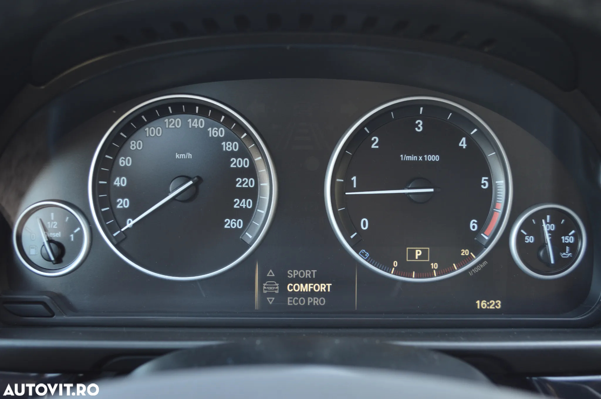 BMW Seria 5 520d Aut. Sport Line - 24