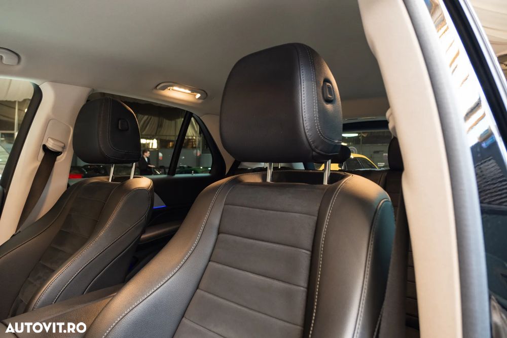 Mercedes-Benz GLE - 29