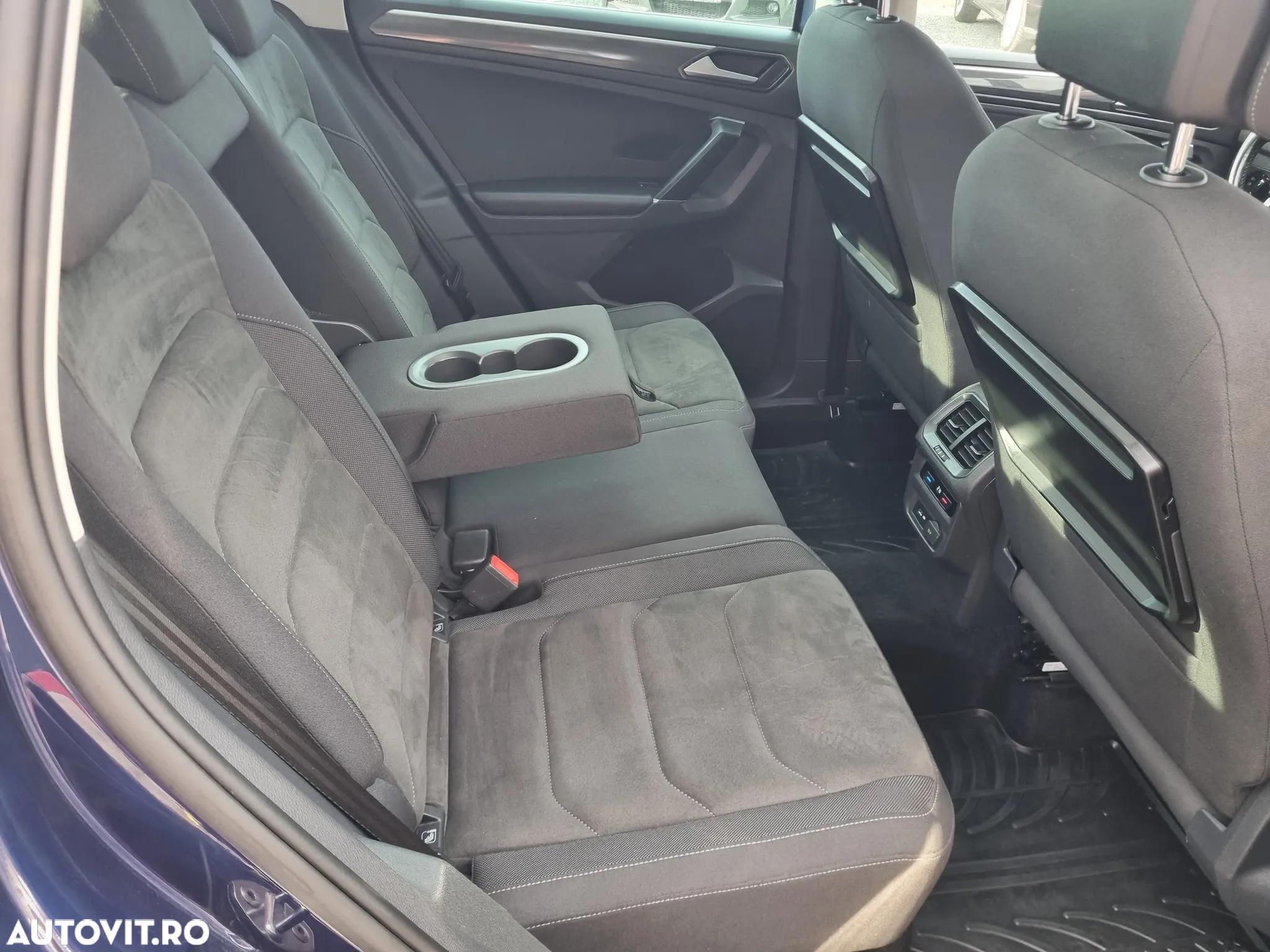 Volkswagen Tiguan 2.0 TDI 4Mot DSG Highline - 11