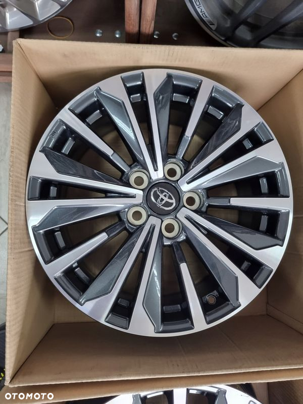 Nowe Felgi 17 Cali Toyota Allion Avalon Avensis Camry Corolla 5x114,3 - 8