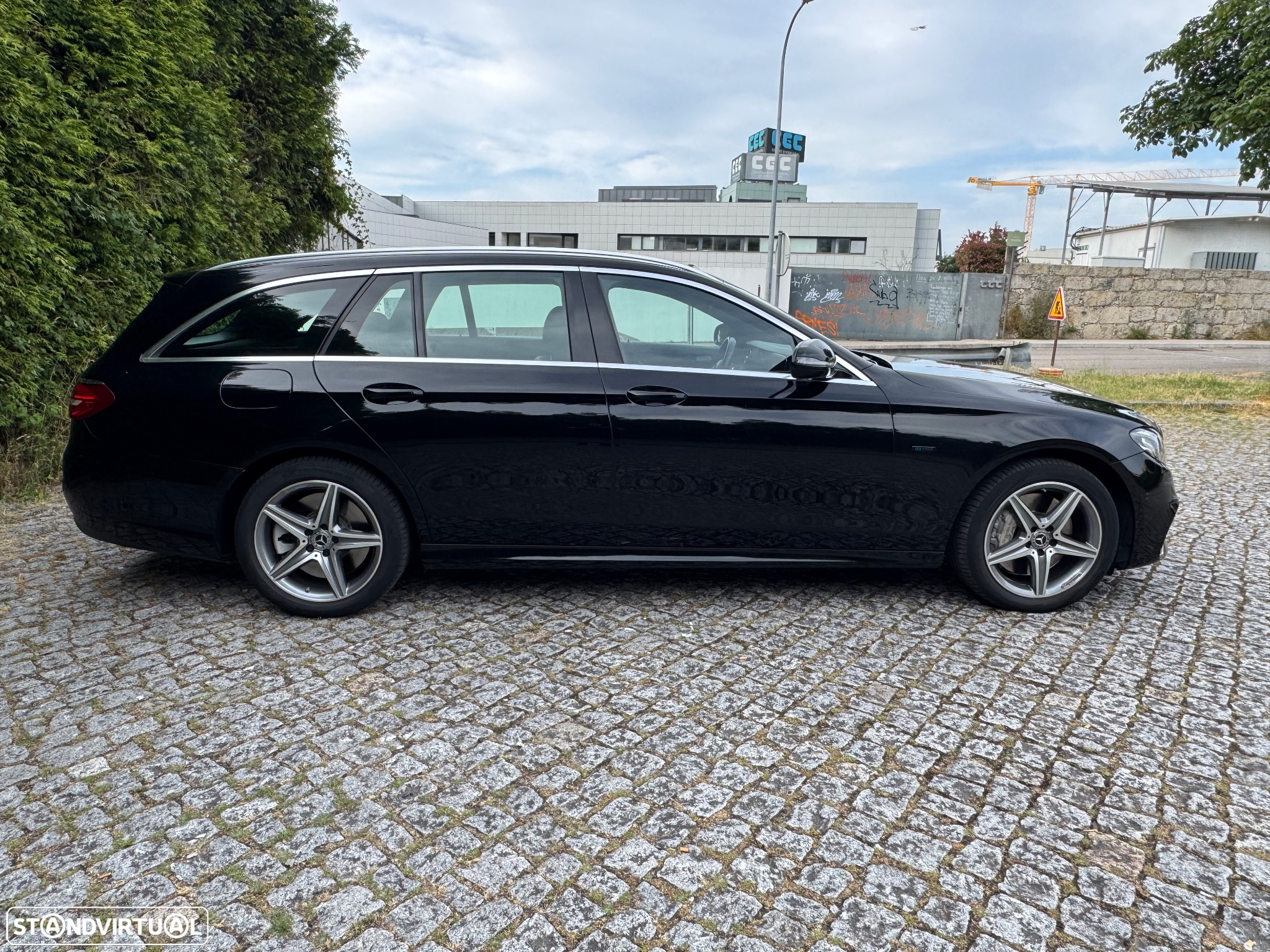 Mercedes-Benz E 300 - 11