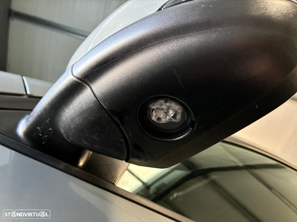 Ford Kuga 1.5 EcoBoost ST-Line - 13