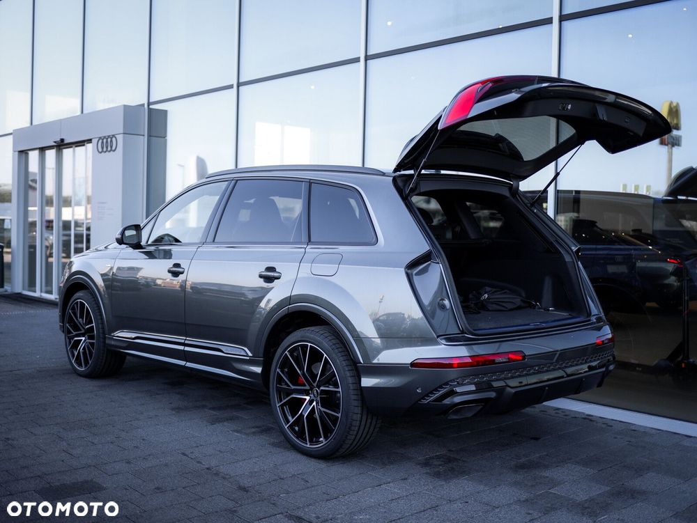 Audi Q7 - 9