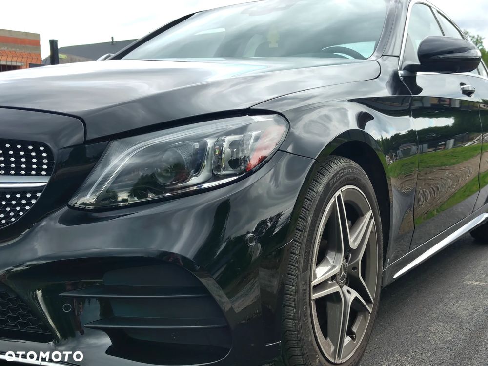 Mercedes-Benz Klasa C 300 4Matic 9G-TRONIC AMG Line - 9