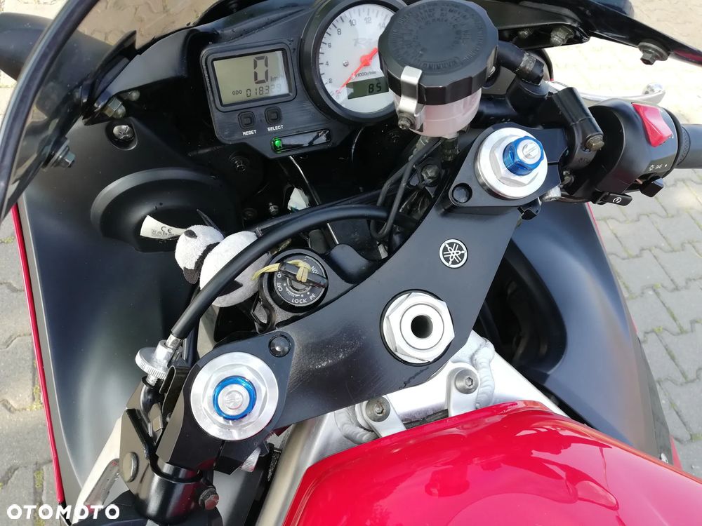Yamaha YZF - 10