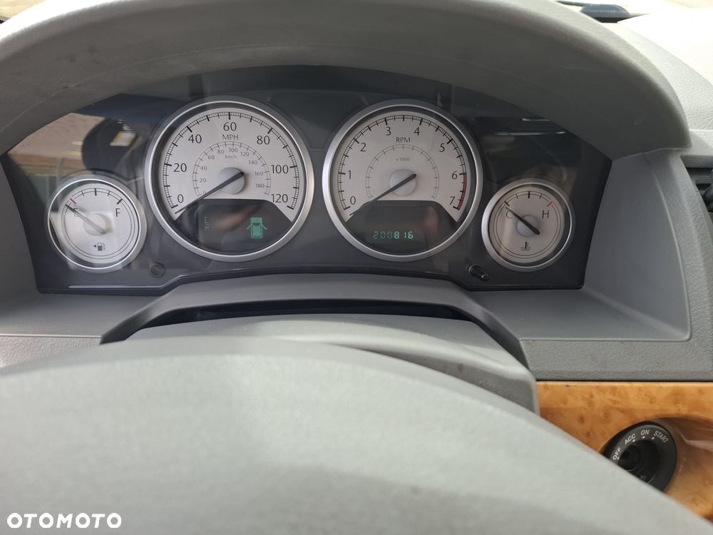 Chrysler Town & Country 4.0 Limited - 2
