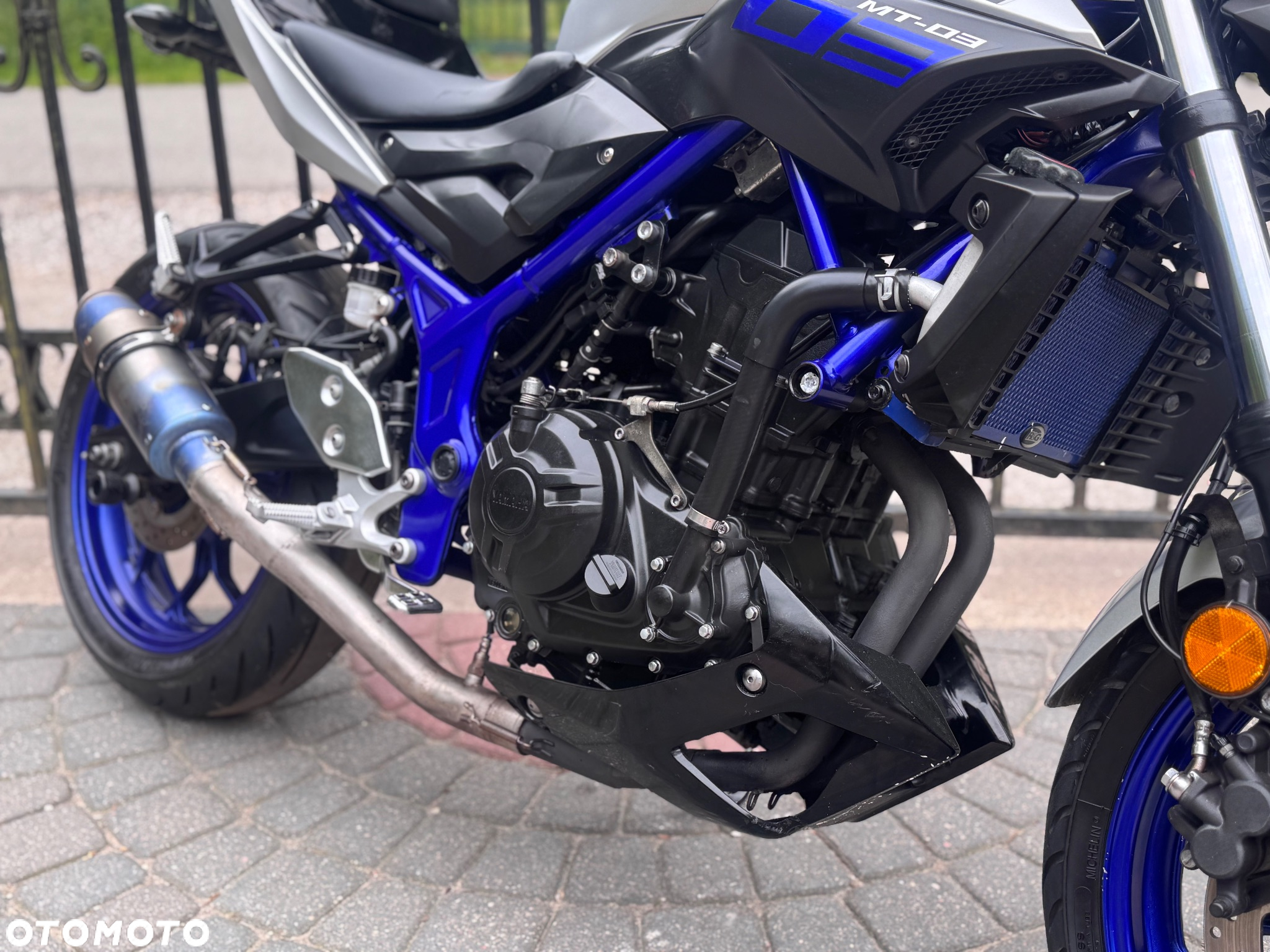 Yamaha MT - 12