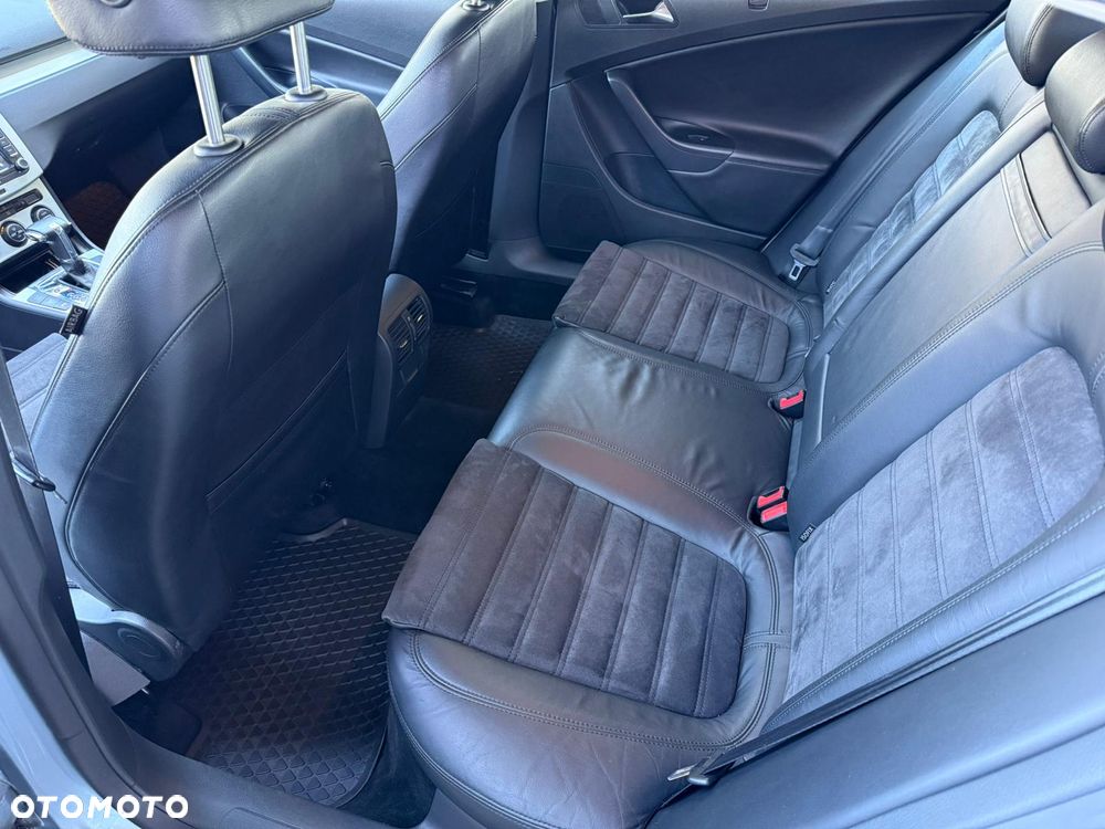 Volkswagen Passat 2.0 TDI DPF Highline DSG - 10