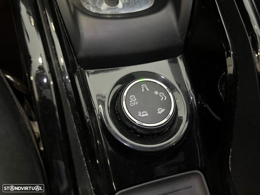 Peugeot 2008 PureTech 110 Stop&Start EAT6 Crossway - 33