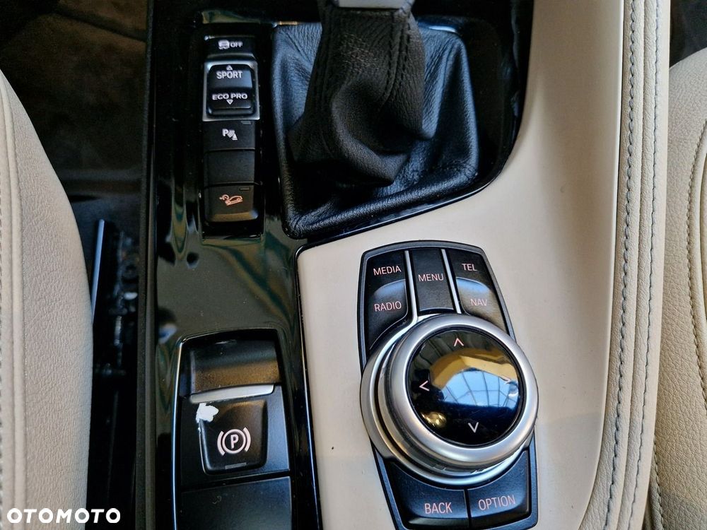 BMW X1 - 19