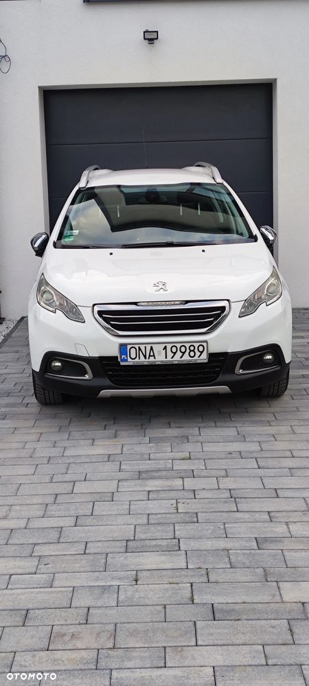 Peugeot 2008 1.6 e-HDi Allure S&S - 12