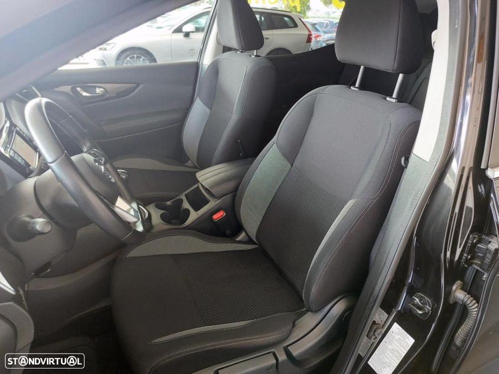 Nissan Qashqai 1.5 dCi N-Connecta Business - 11