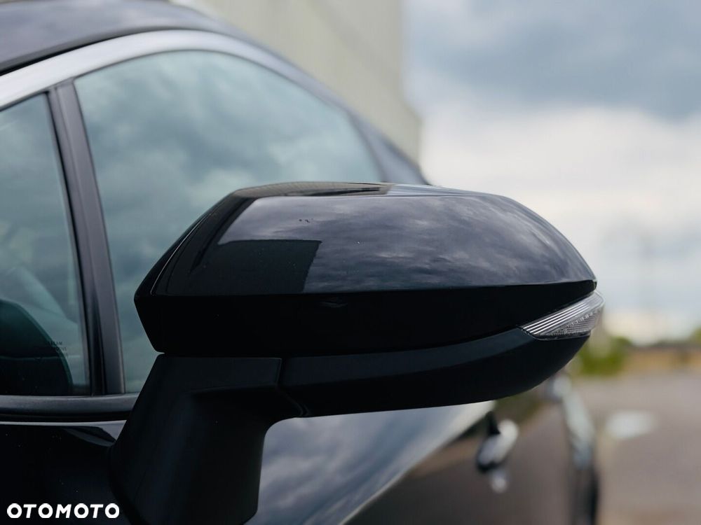 Toyota Corolla 1.8 Hybrid Comfort - 7
