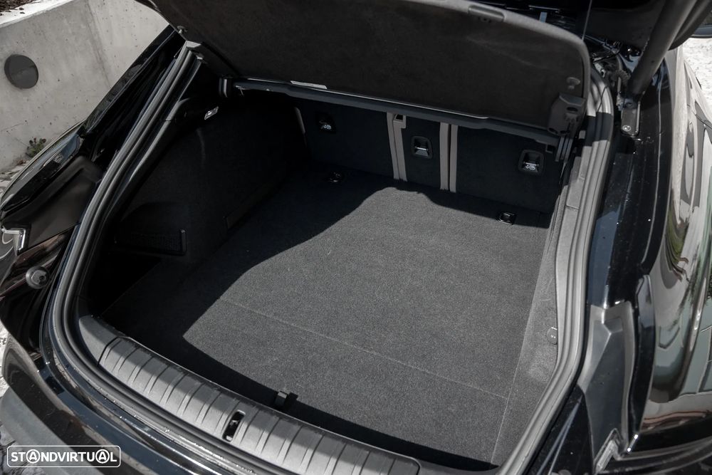 Porsche Taycan Sport Turismo Standard - 32