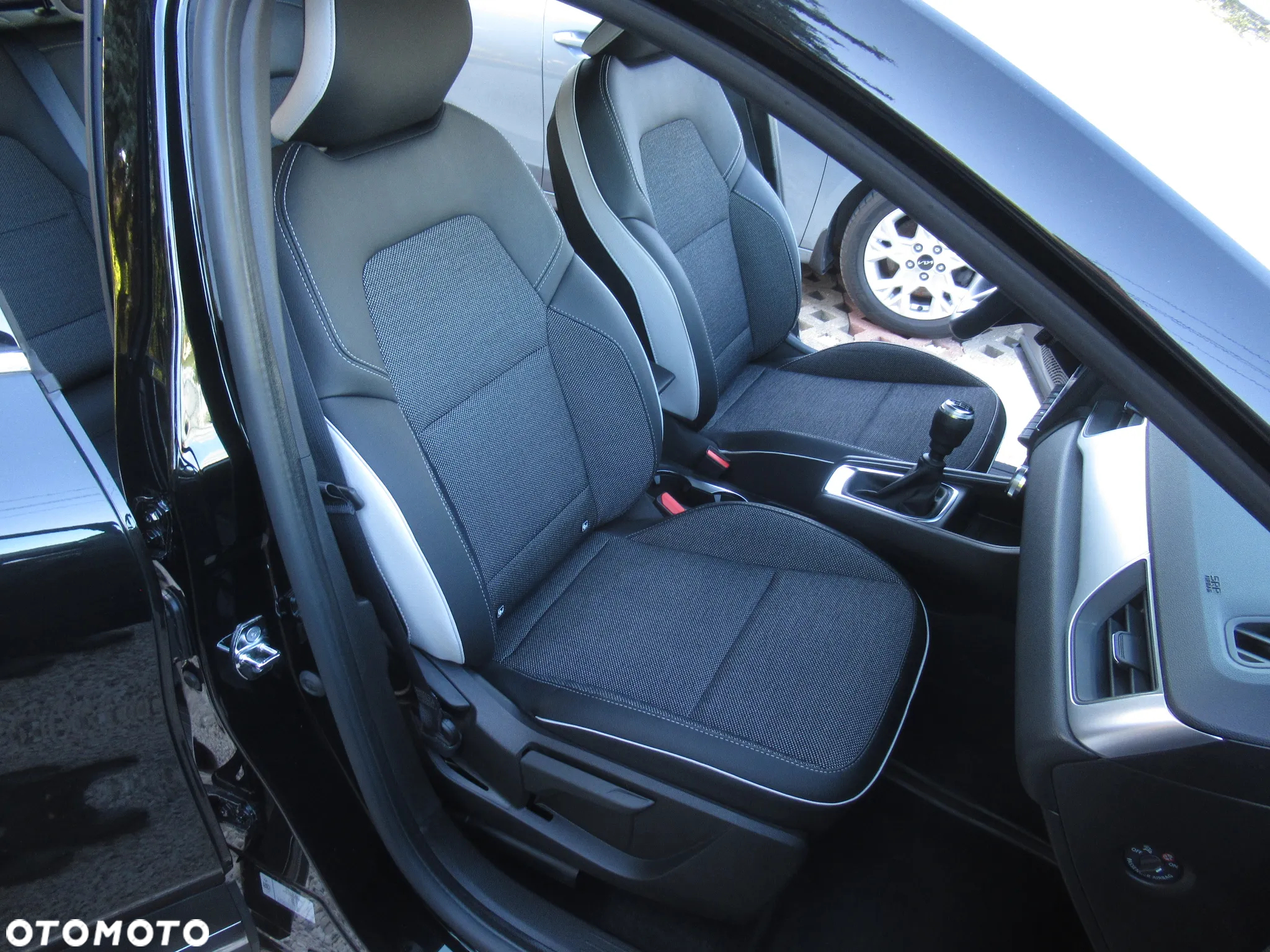 Renault Captur 1.0 TCe Intens - 10