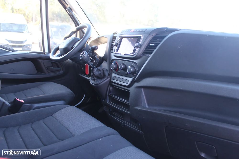 Iveco Daily 35-160 Contentor + Plataforma // 3.000cc - 11